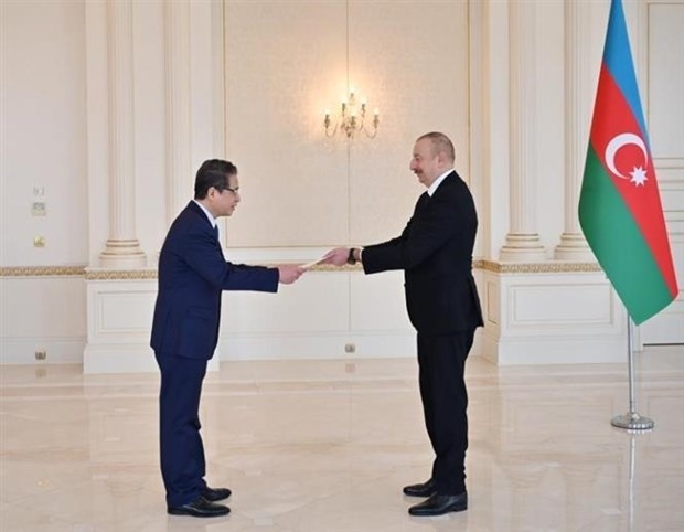 Vietnamese Ambassador presents credentials to Azerbaijani President
